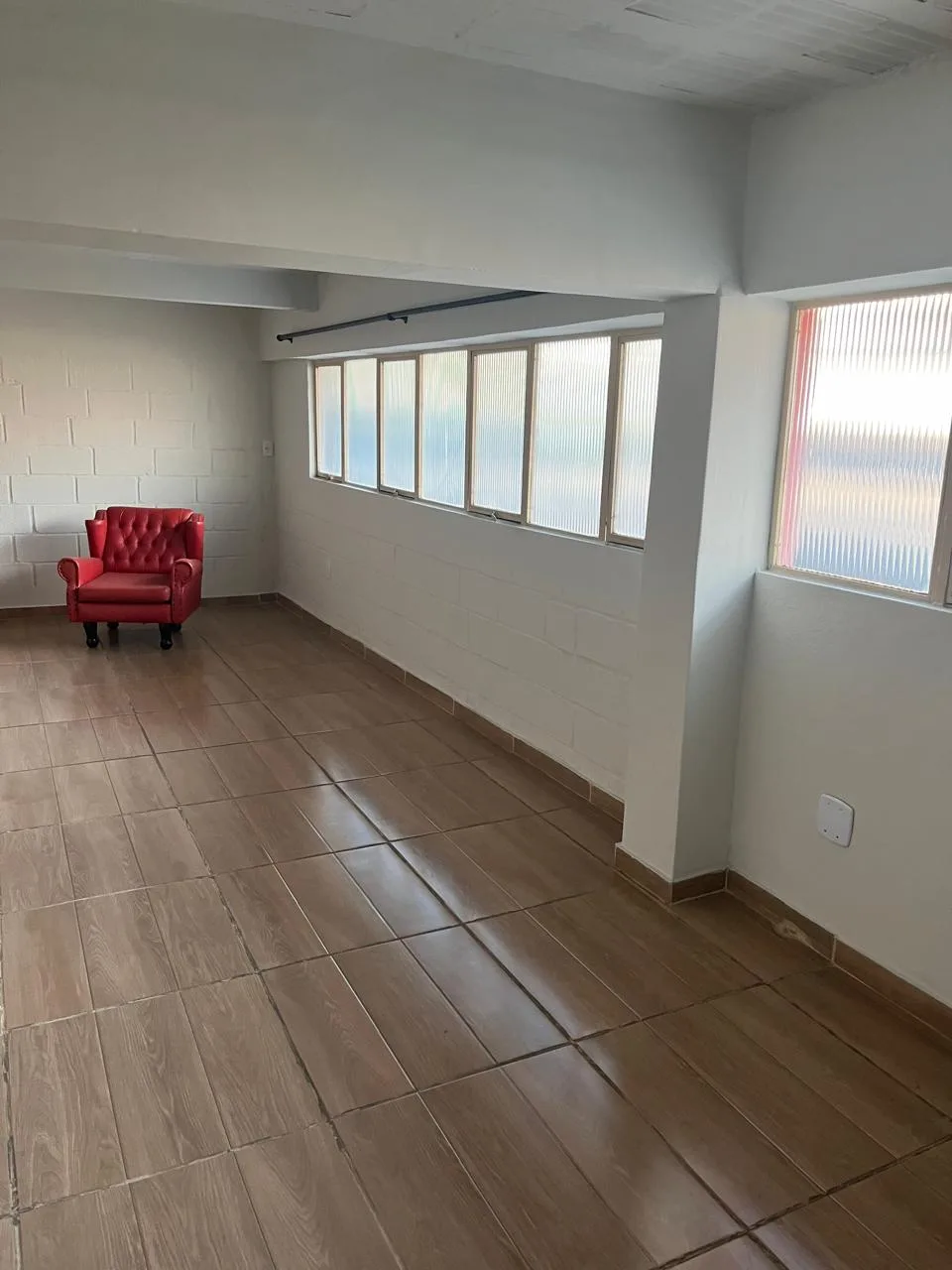 SALA 38 M² | NOVO PROGRESSO