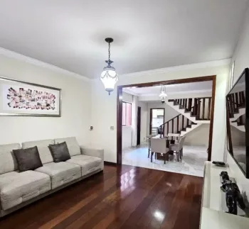 CASA 3 QTOS | SUÍTE | CASTELO