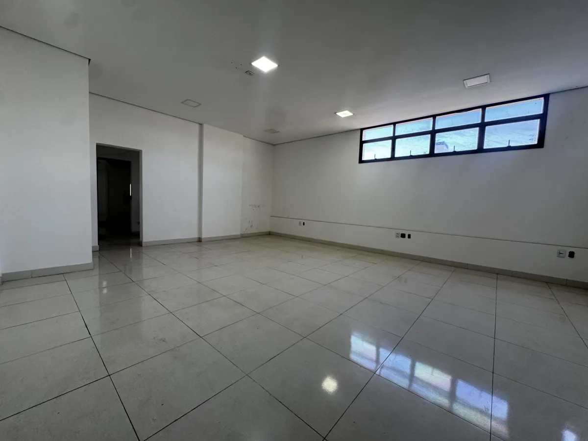 SALA COMERCIAL | 75M2 | CASTELO