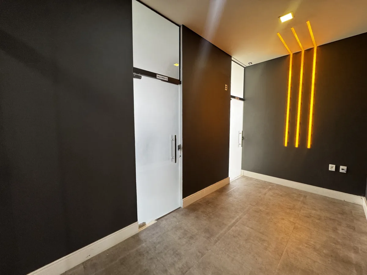 SALA COMERCIAL | 75M2 | CASTELO — foto 2