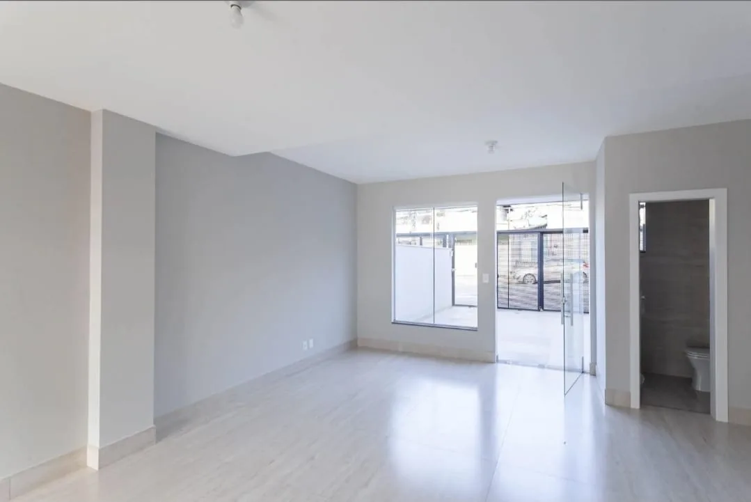 CASA 3 QTOS | SUÍTE | 3 VAGAS | PLANALTO — foto 4