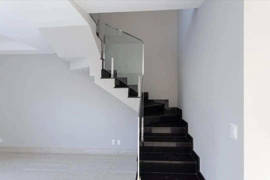 CASA 3 QTOS | SUÍTE | 3 VAGAS | PLANALTO — foto 5