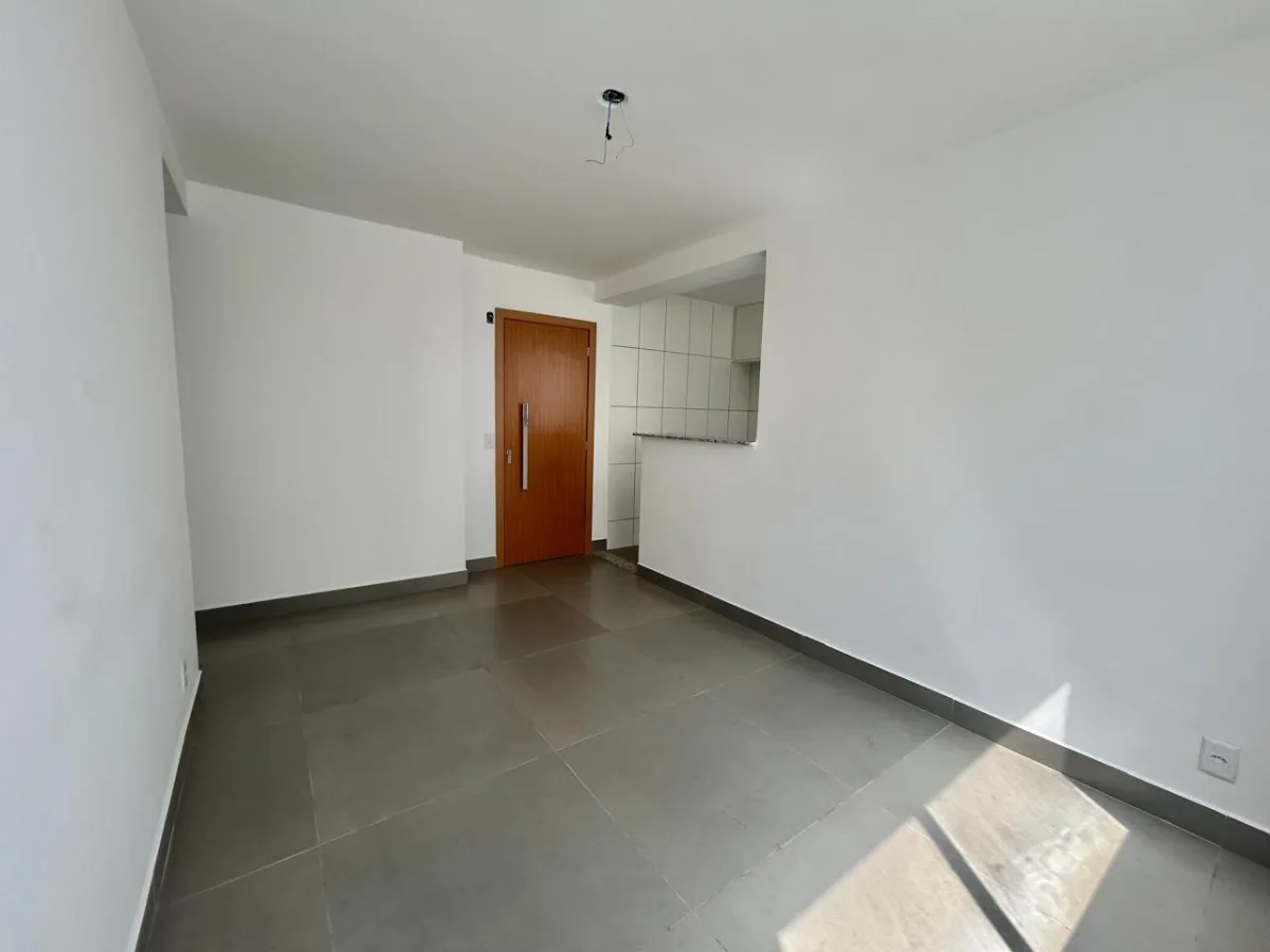 APARTAMENTO 2 QTOS | MOBILIADO| CASTELO — foto 2
