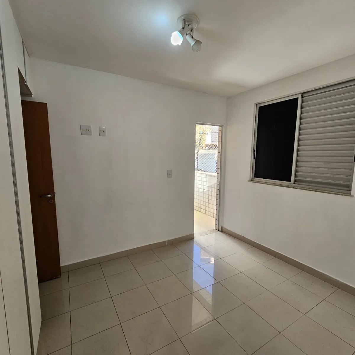APARTAMENTO 3 QTOS | SUÍTE | CASTELO — foto 8