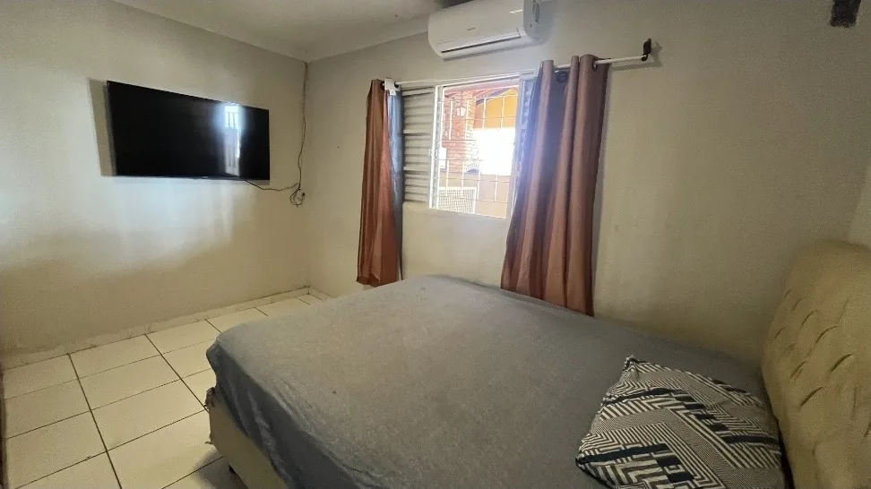 CASA 4 QTOS | 2 SUÍTES |3 LOJAS COMERCIAS | ALÍPIO DE MELO — foto 5