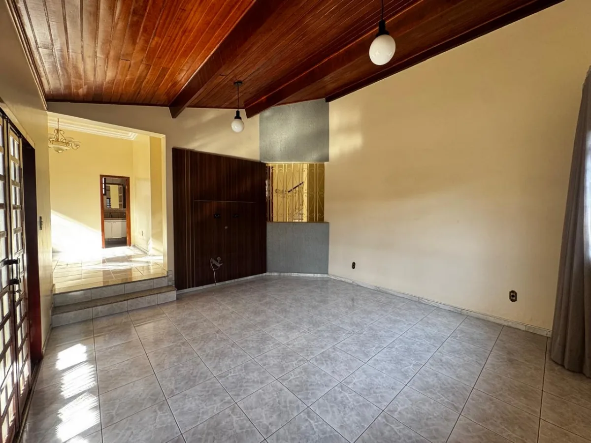 CASA 3 QTOS| CASTELO — foto 3
