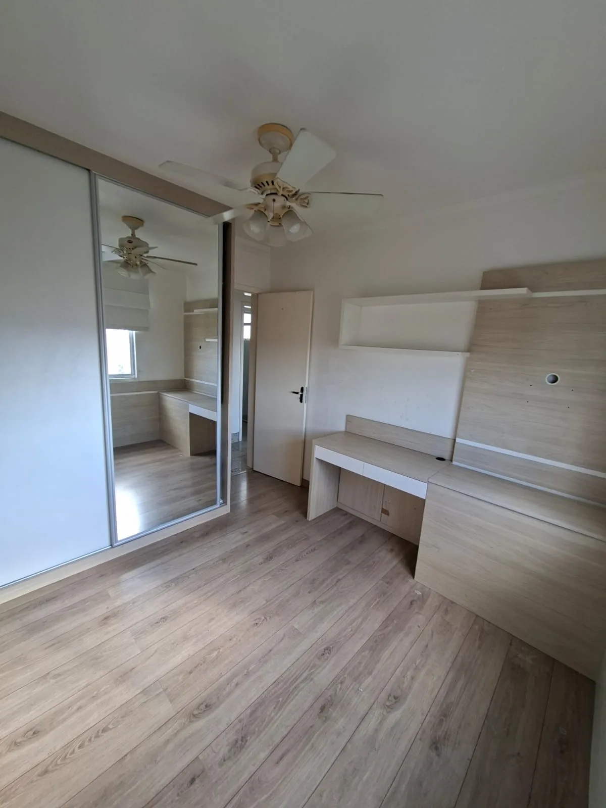 APARTAMENTO 3 QTOS | SUÍTE | CASTELO — foto 4