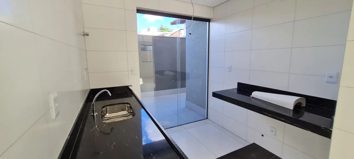 AREA PRIVATIVA 3 QTS / PLANALTO — foto 8