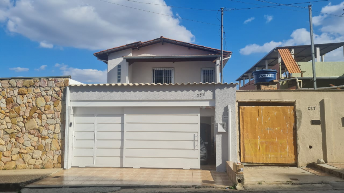 CASA 3 QTS | BOM JESUS