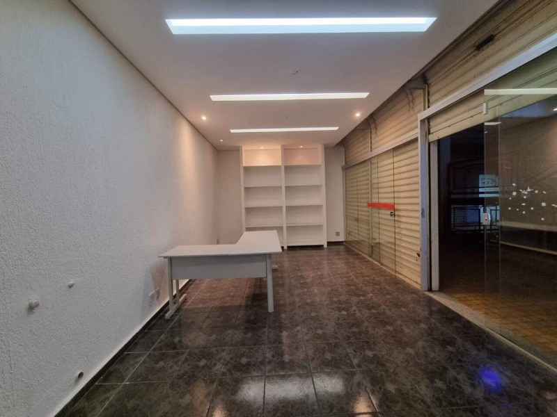 LOJA 27M² | BURITIS