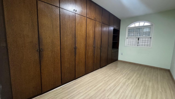 CASA 3 QTOS | SUÍTE | ALÍPIO DE MELO — foto 18