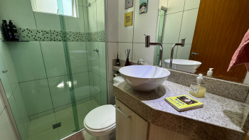 APARTAMENTO 2 QTOS | SUÍTE | MOBILIADO | CASTELO — foto 4