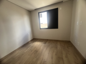 CASA GEMINADA  4 QTOS | SUÍTE | 3 VAGAS | JARAGUA — foto 10
