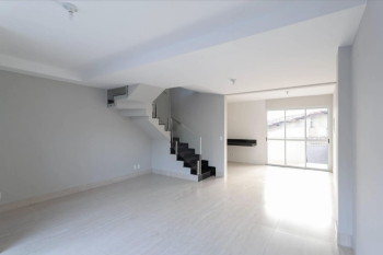CASA 3 QTOS | SUÍTE | 3 VAGAS | PLANALTO — foto 1