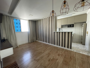 APARTAMENTO 2 QTS | TREVISO | CASTELO — foto 2